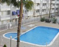 Atico en venta en Torrevieja con piscina comunitaria