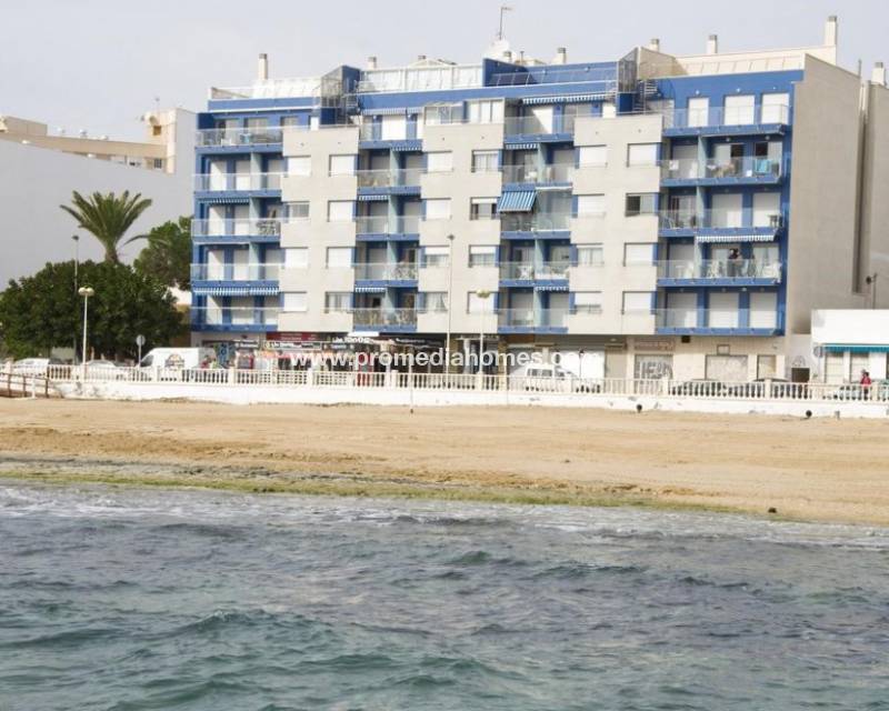 Lägenhet - Begagnat - Torrevieja - Playa de los Locos