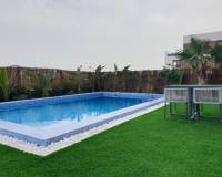 Lägenhet med pool i Orihuela Costa