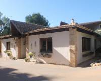 Villa til salgs i Algorfa