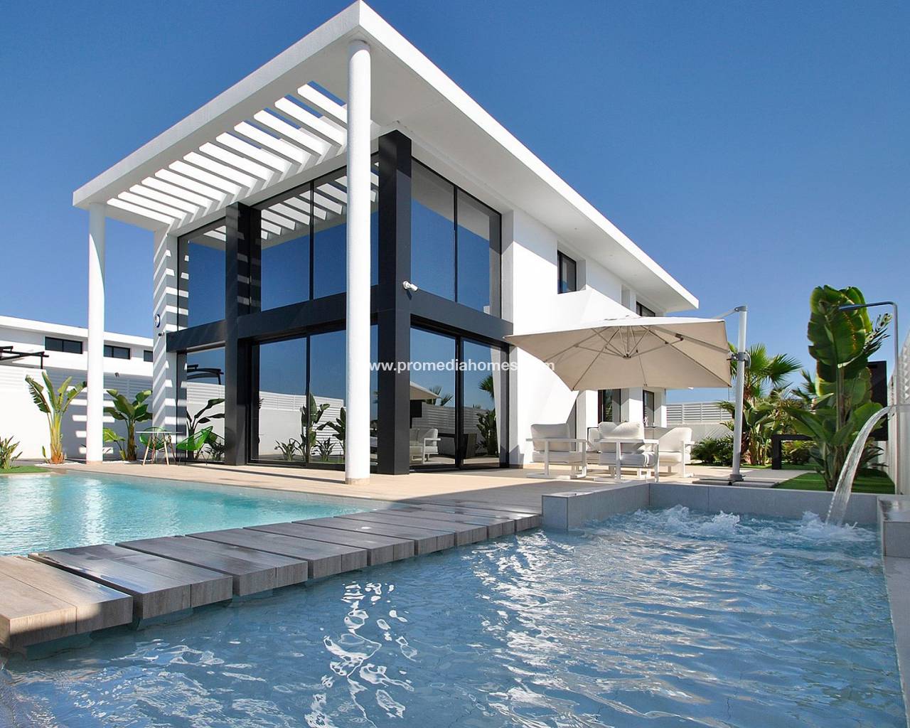Villa til salgs i La Marina
